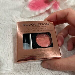 Revolution Flawless Foils Rose Gold Eyeshadow